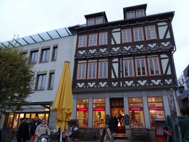 links Tossata, rechts Eisenacher Eismanufaktur