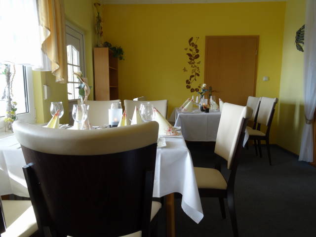 Bild 17 Restaurant Seeblick Terrassen-Café Inh. Fam. Zacke in Bad Kleinen