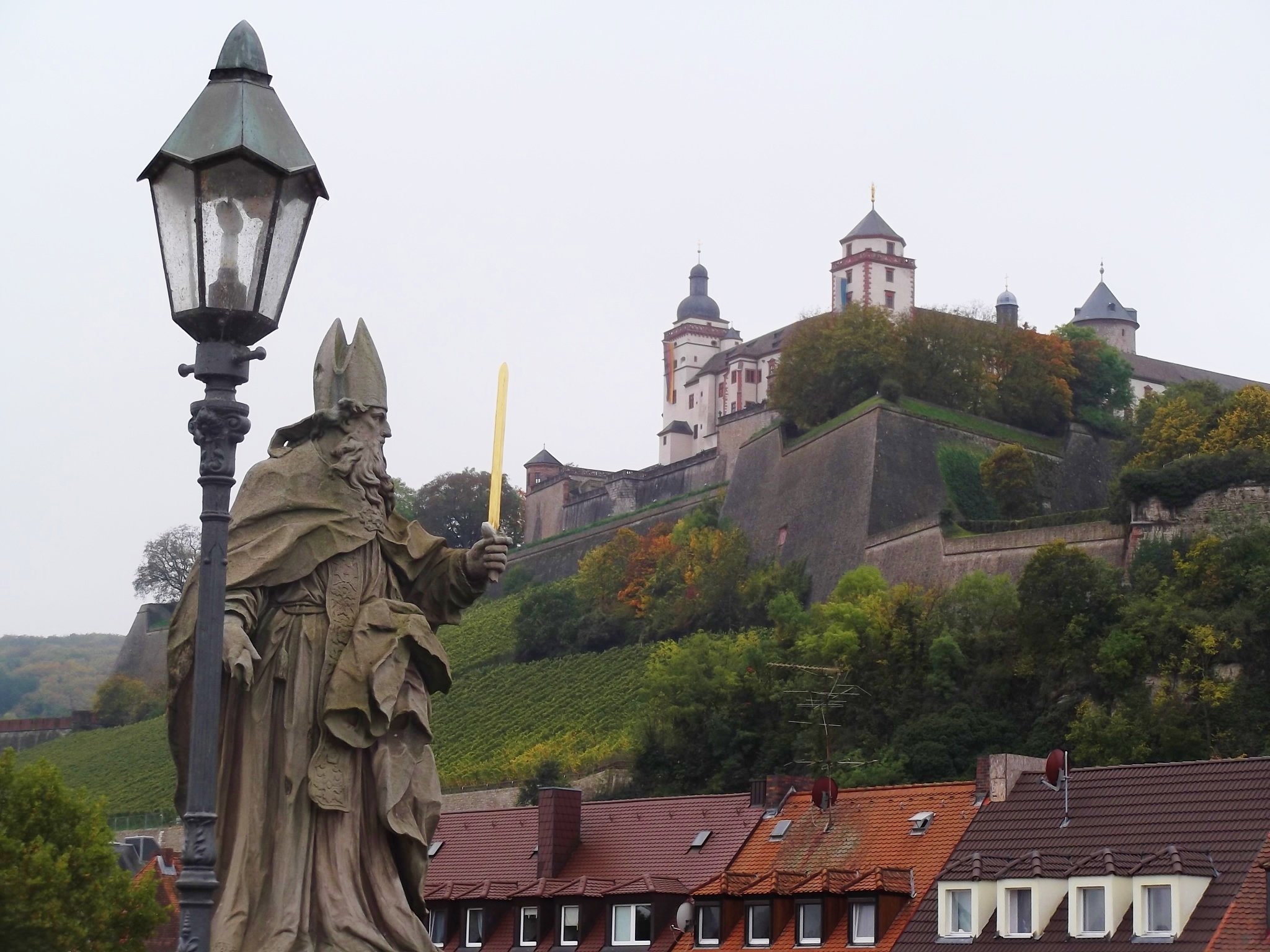 Bild 5 Festung Marienberg mit Fürstenbaumuseum in Würzburg