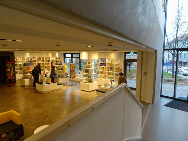 Foyer mit Museums Shop