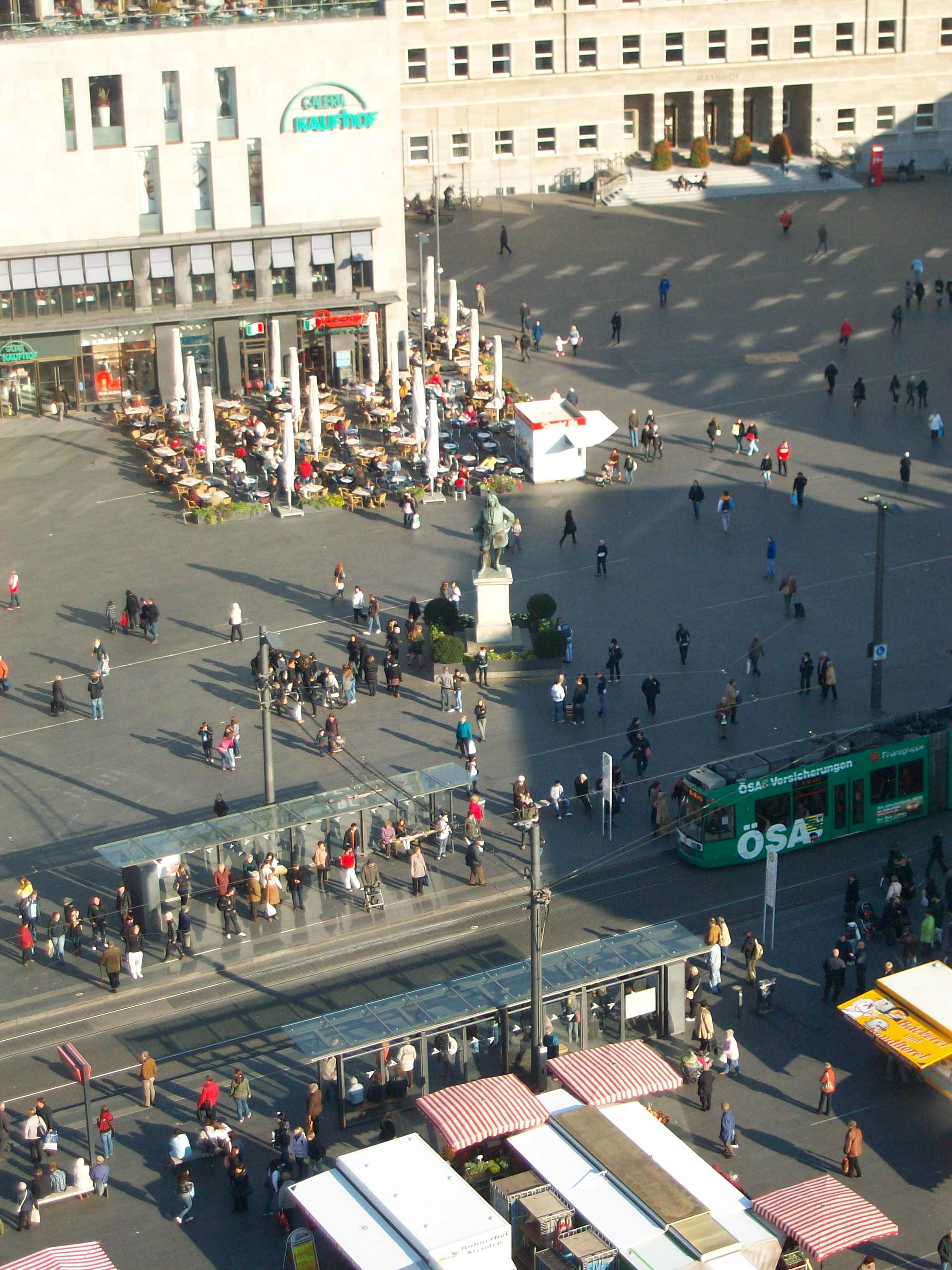 Bild 8 Tourist-Information in Halle