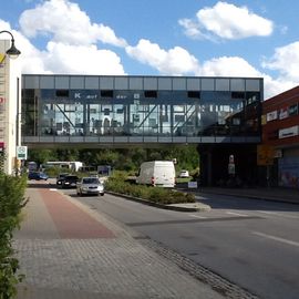 Übergang zwischen den beiden Komplexen der Bahnhofspassage 