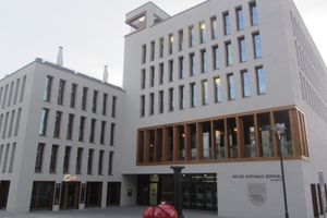 Bild zu Neues Rathaus Bernau