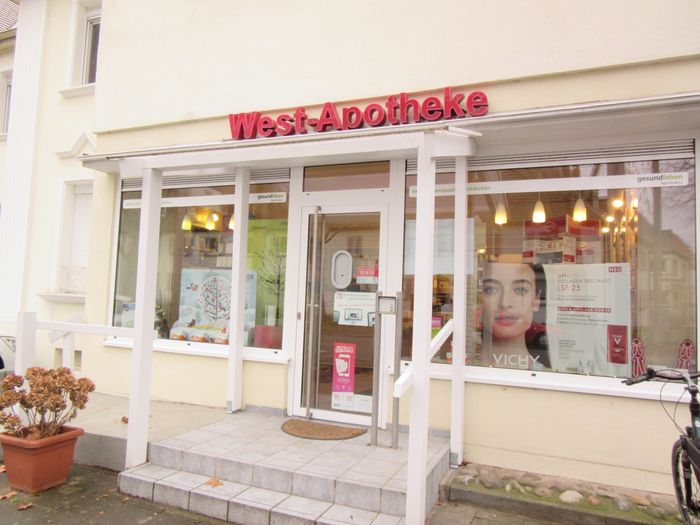 West-Apotheke