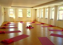 Bild zu Triveni GmbH Zentrum für Yoga & Gesundheit