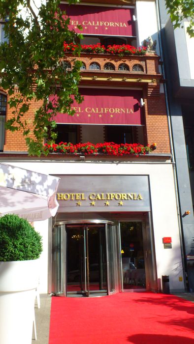 Eingang Hotel California