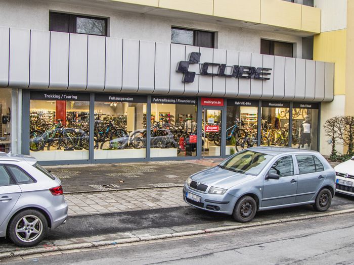 CUBE Store Erlangen by Multicycle