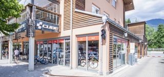 Bild zu CUBE Store Garmisch by Multicycle