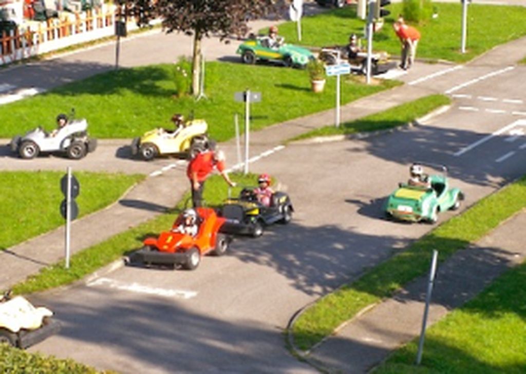 Nutzerfoto 1 KIDDI-CAR Verkehrsübungsplatz für Kinder