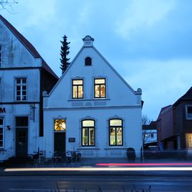 Fassade der Kanzlei am Morgen