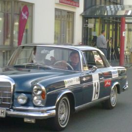 metz-oldtimer -rennen stop bei herpa 2010