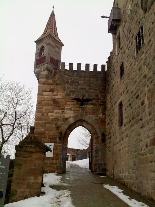 Burgtor u. Hotel Burg Abenberg