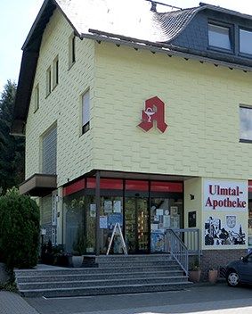 Die Ulmtal-Apotheke i.d. Schloßstraße