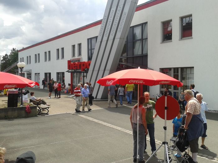 Glücksrad für die Fahrten mit Trabbi, VW Käfer , Bayern Truck oder Zugmaschine