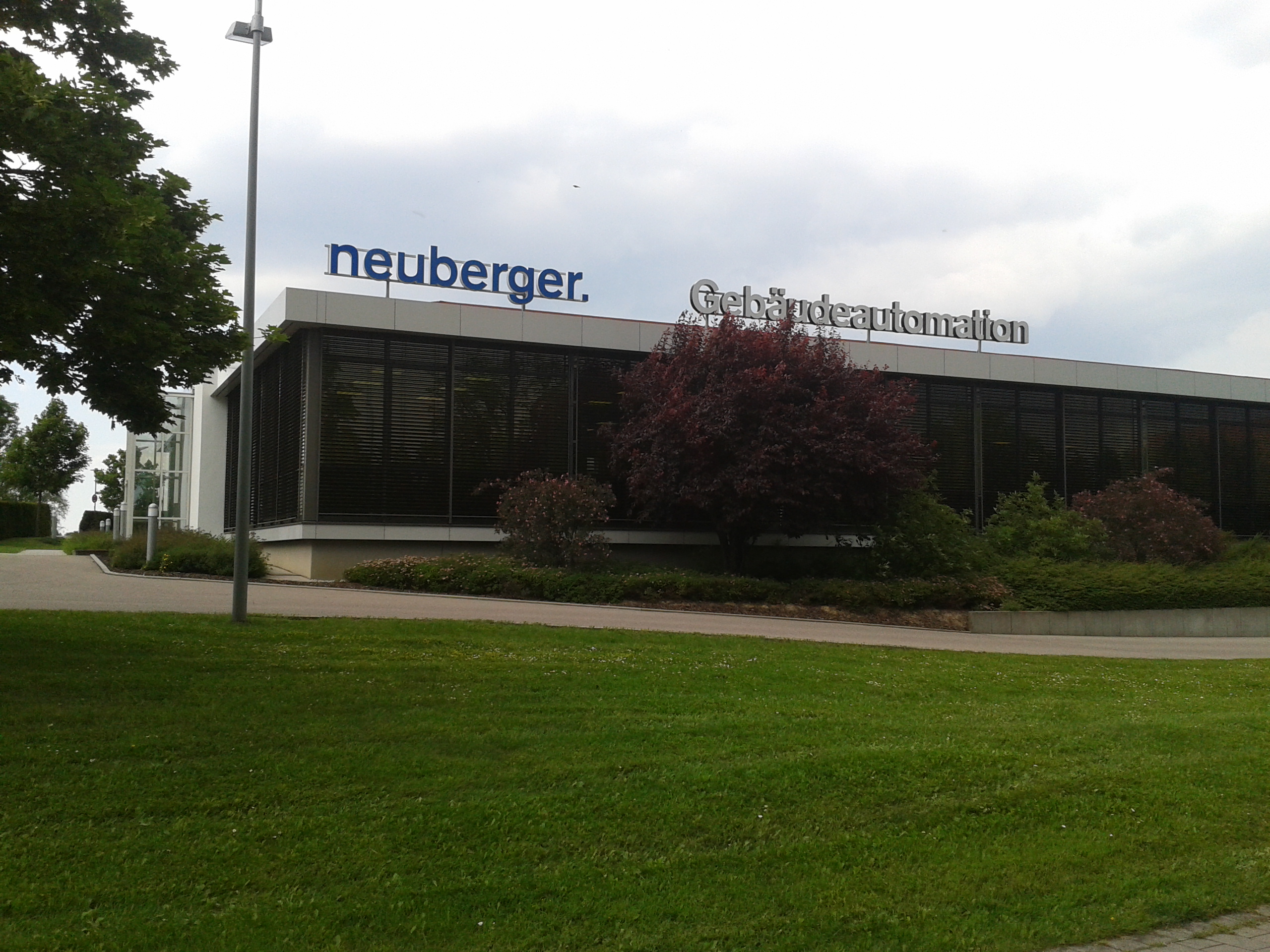 Bild 1 Neuberger Gebäudeautomation GmbH in Rothenburg ob der Tauber