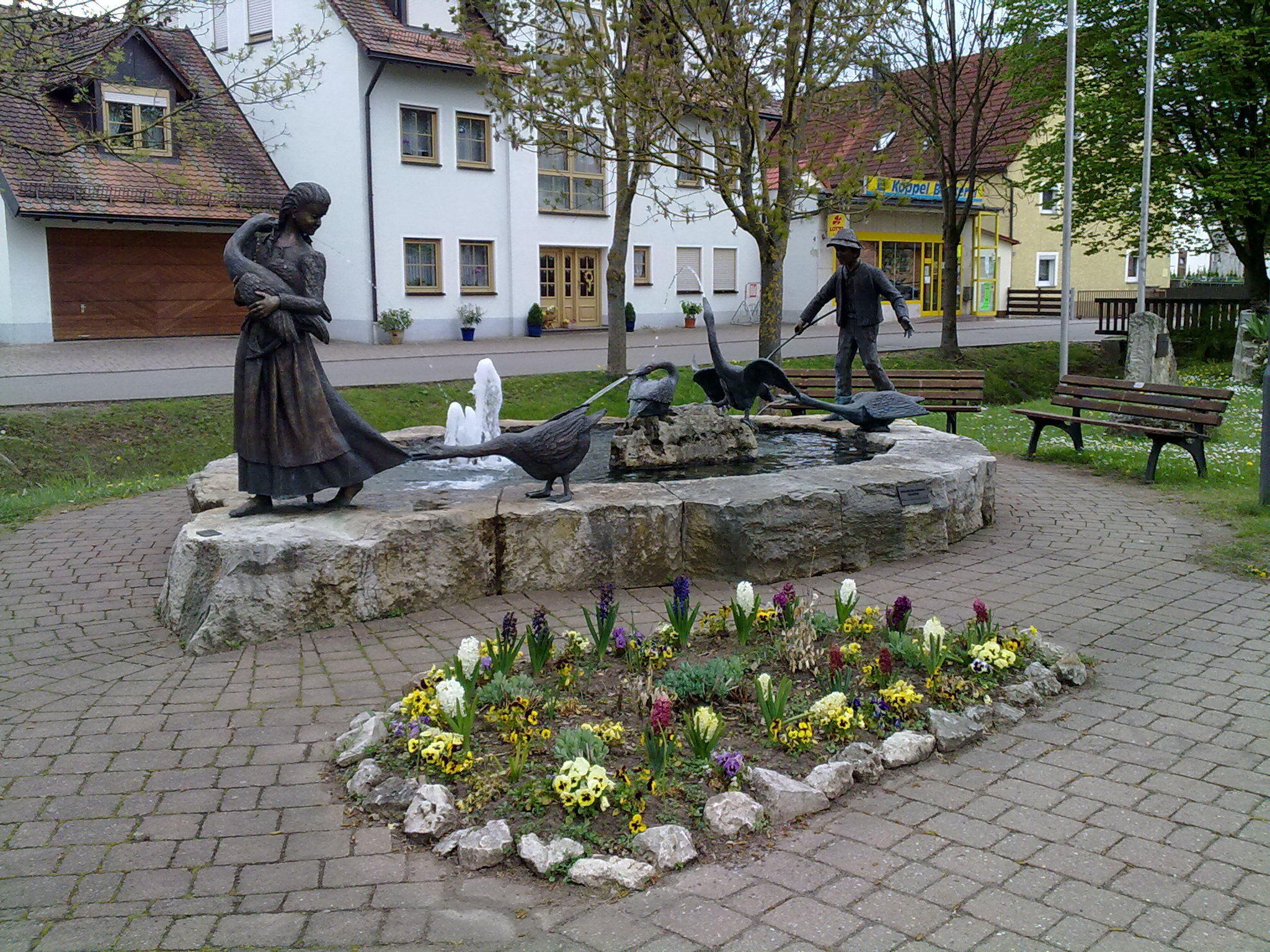 Brunnen in Mitteleschenbach
