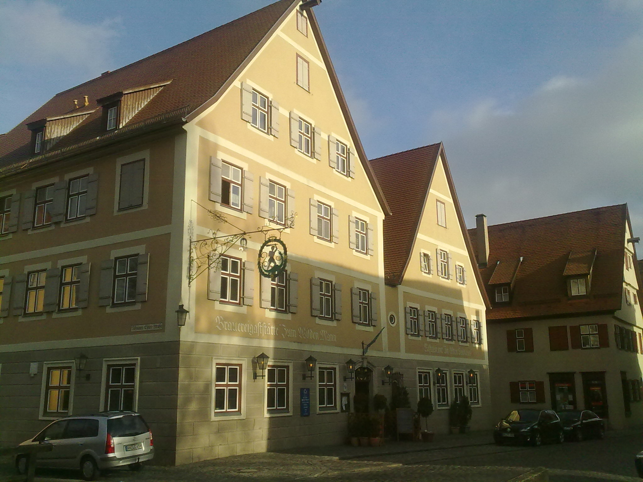 Bild 1 Brauereigaststätte "Zum wilden Mann" in Dinkelsbühl