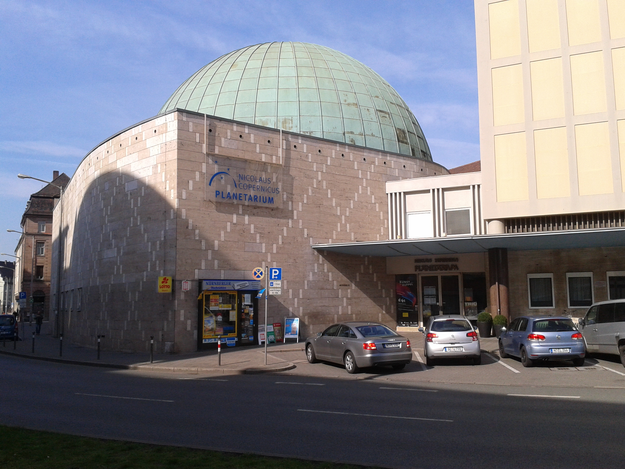 Bild 1 Planetarium in Nürnberg