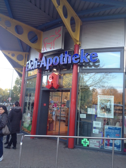 Bild 4 Elch-Apotheke in Berlin