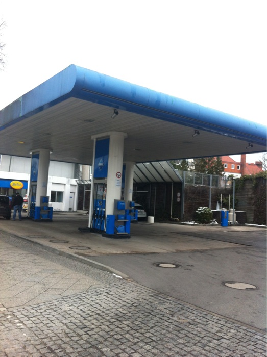 Bild 5 Aral Tankstelle in Berlin