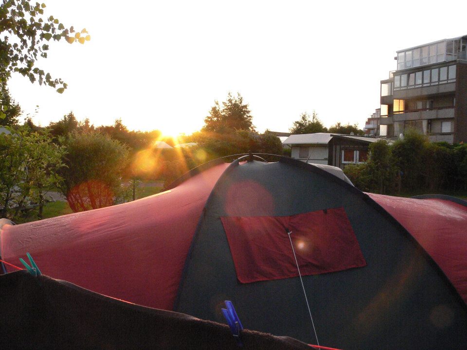 Sonnenaufgang auf dem Campingplatz Finck