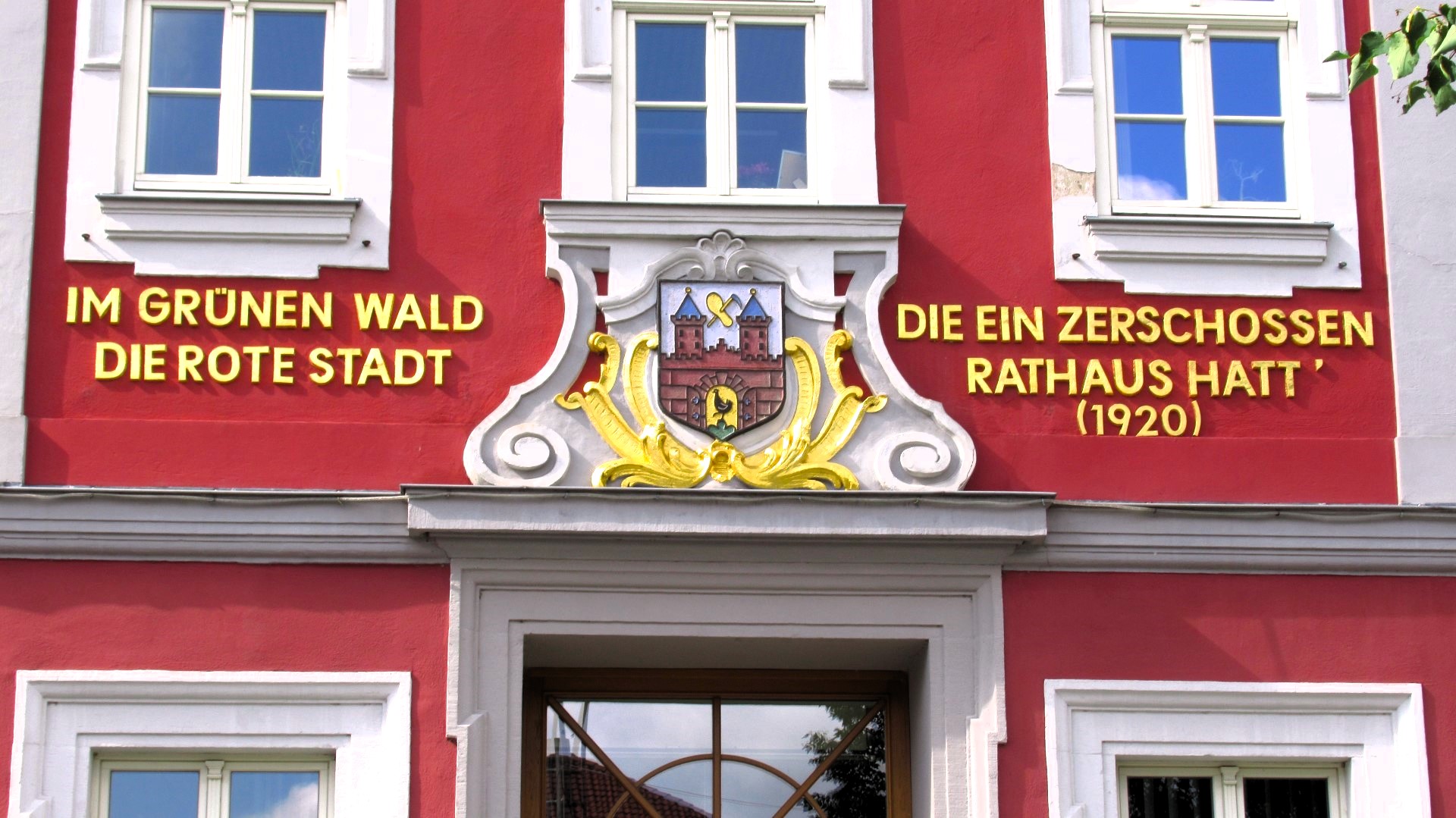 Bild 1 Stadtverwaltung Suhl in Suhl