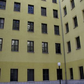 Der gelbe Innenhof.:)