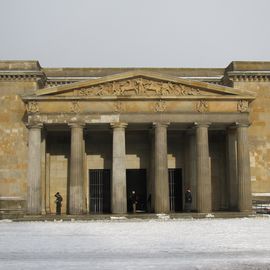 Die Neue Wache Berlin im Januar 2016 mit Schnee.