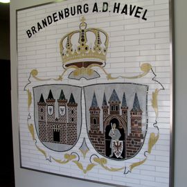 Wappen im Rathausfoyer.