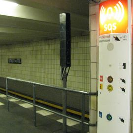 Bahnhof U2.