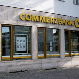 Commerzbank Berlin-Tegel. Frühsommer 2019.