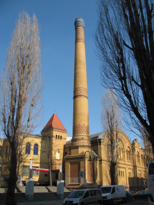 Kulturbrauerei Berlin, zentraler Schornstein.