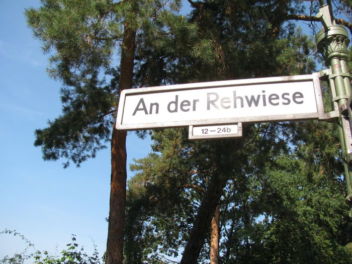 Schild dort.