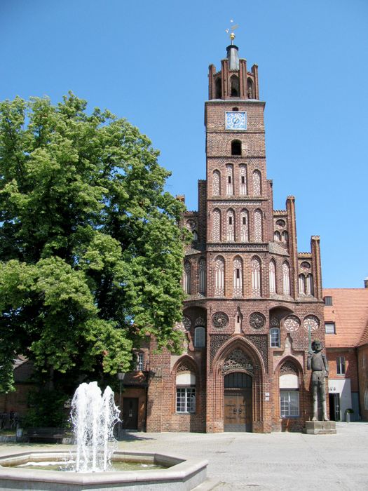 Rathaus der Stadt Brandenburg. Sommer 2013.