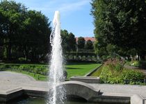 Bild zu Kaskaden und Springbrunnen im Körnerpark