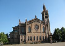 Bild zu Katholische Kirchengemeinde St. Peter und Paul