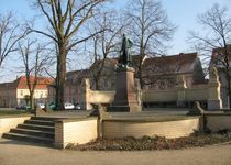 Bild zu Schinkel-Denkmal Neuruppin