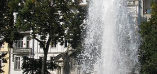 Bild zu Springbrunnen Viktoria-Luise-Platz