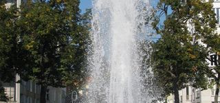 Bild zu Springbrunnen Viktoria-Luise-Platz