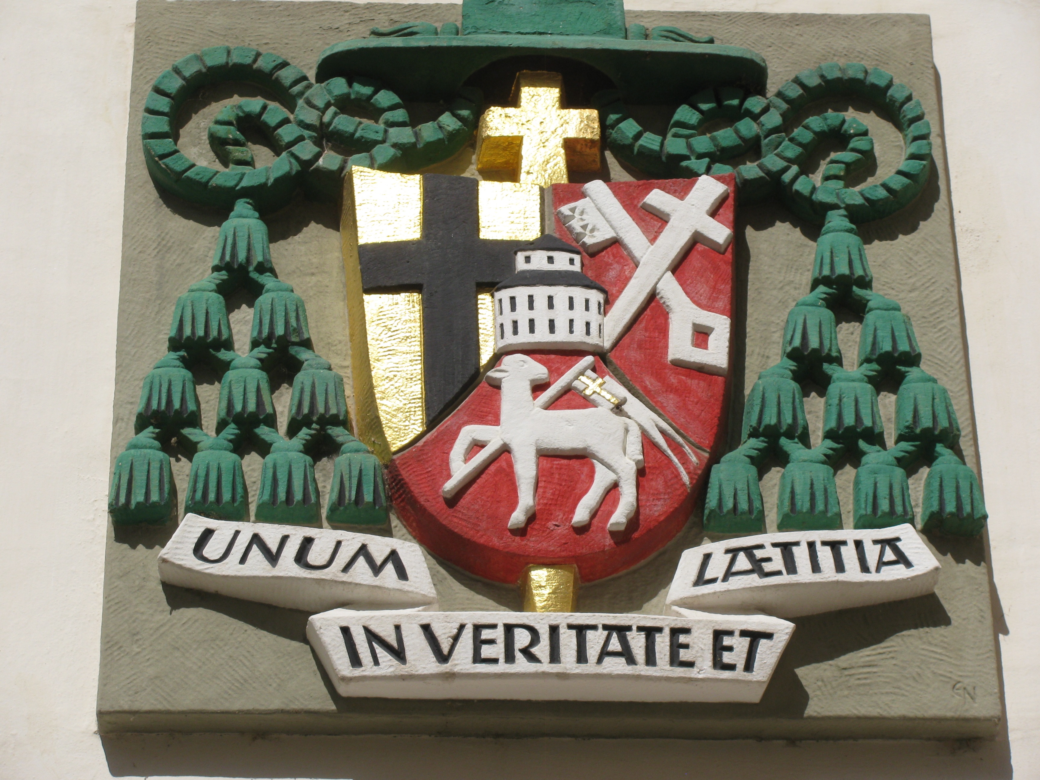 Wappen an der Domschatzkammer.