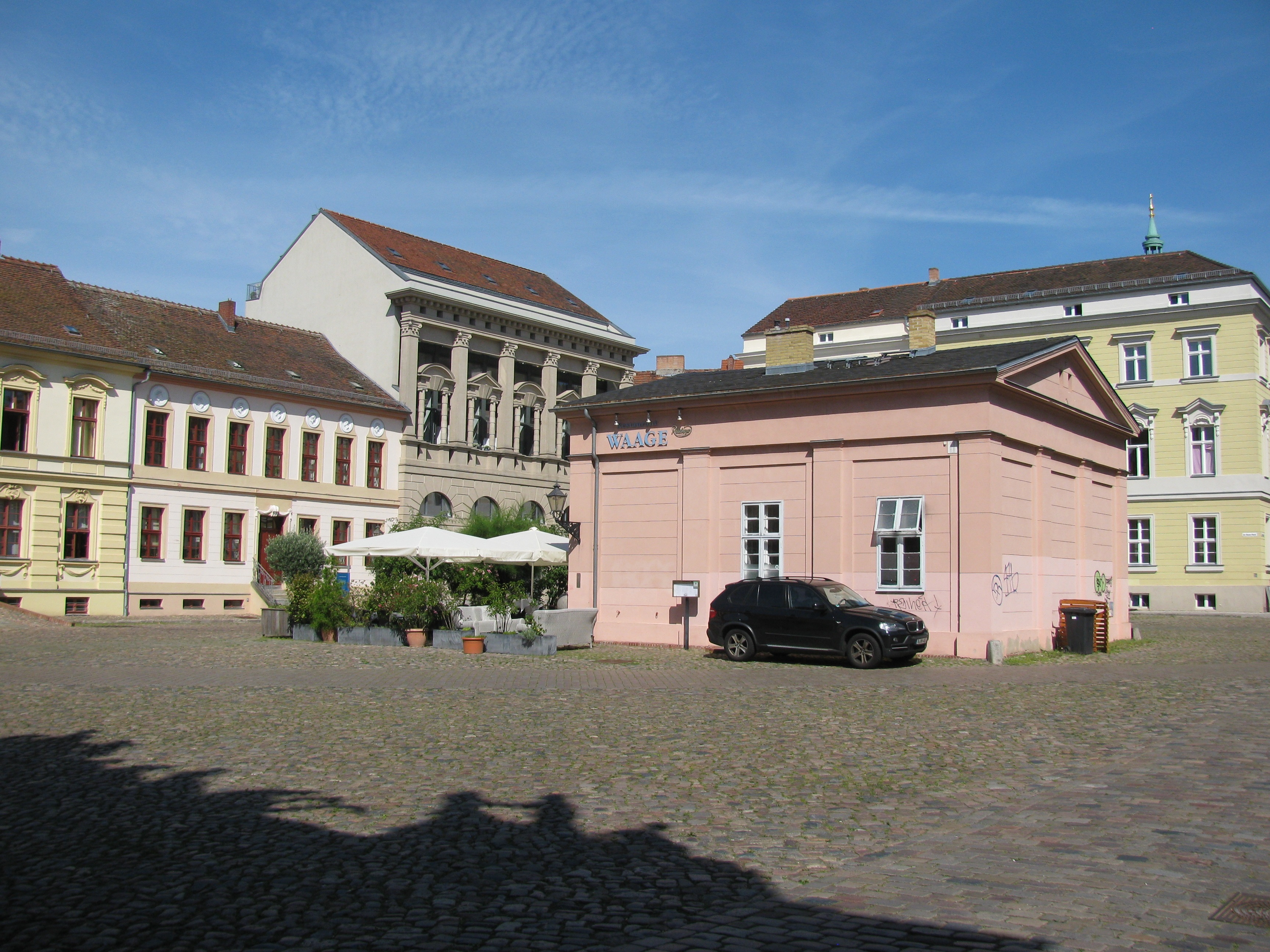 Das rosane Restaurant in Potsdam im Juli 2017.