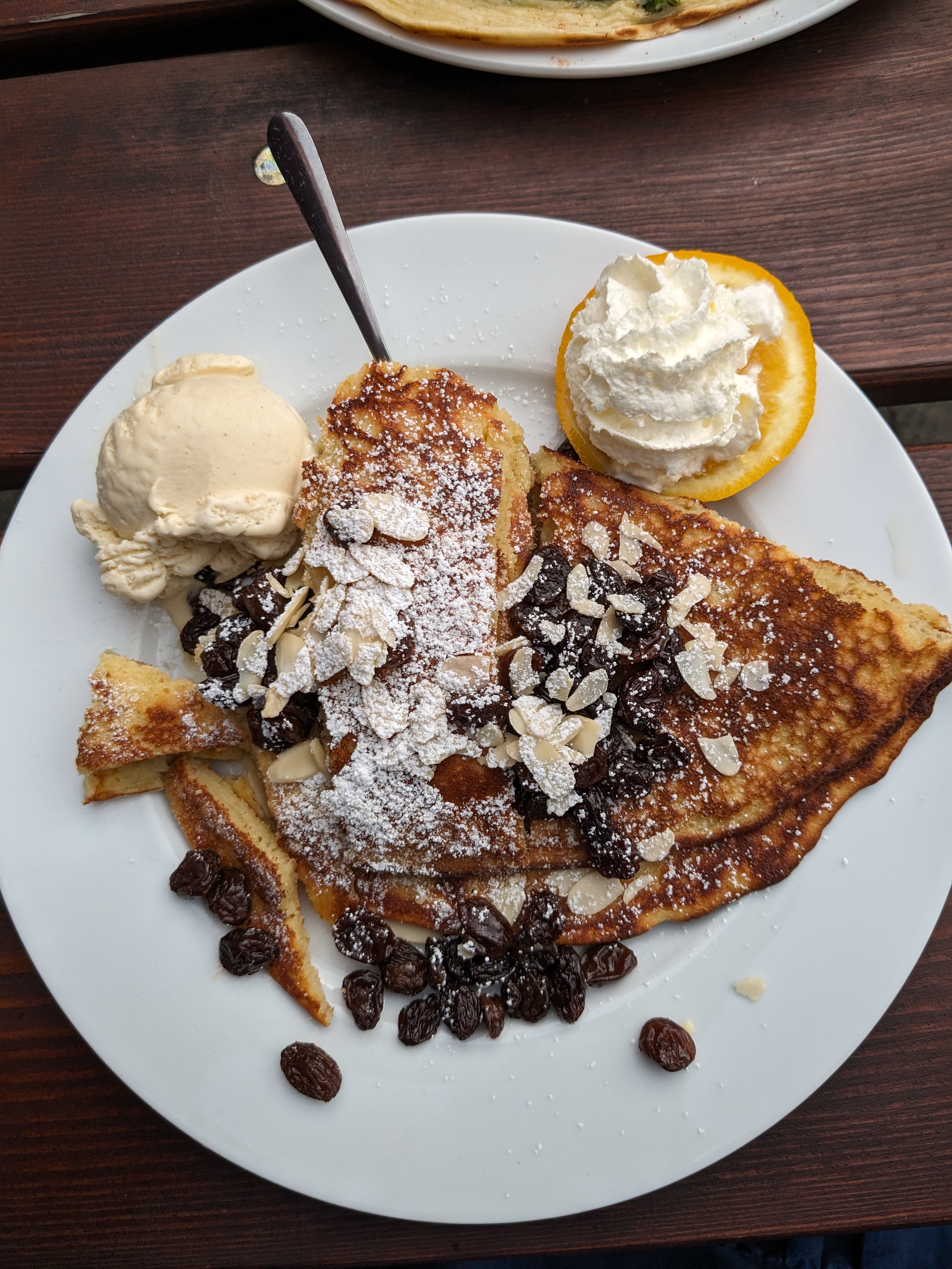 Kaiserschmarren, die kleine Portion mit Vanilleeis