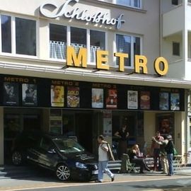 Metro Kino im Schlosshof