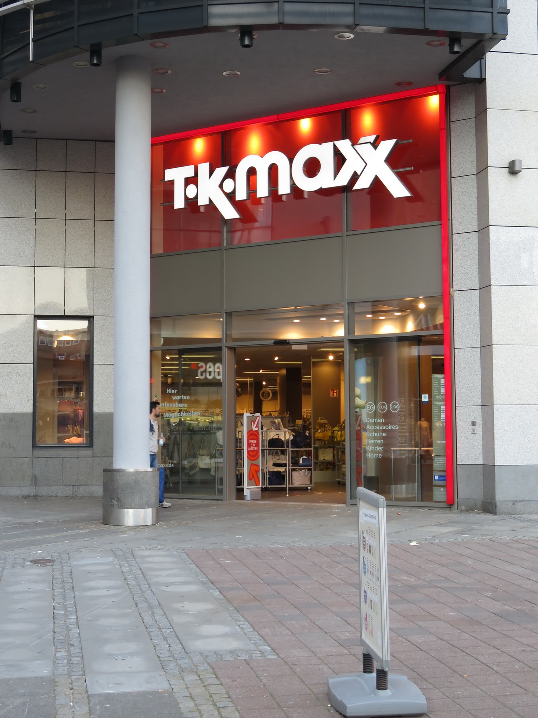 TK Maxx im Kieler Zentrum