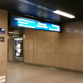 U-Bahnhof Steinstraße/Königsallee in Düsseldorf