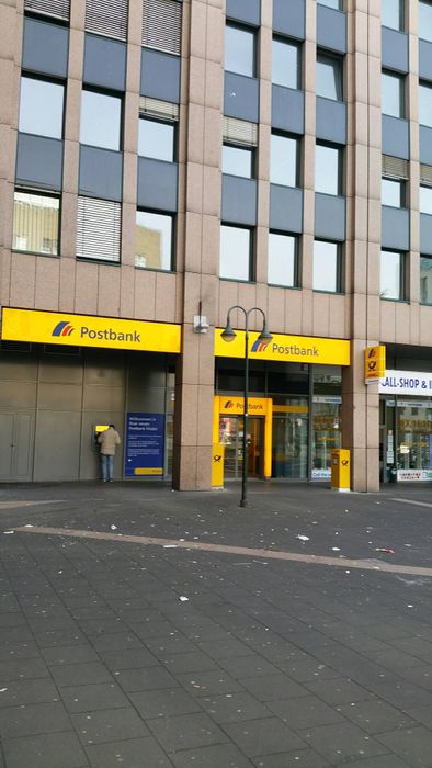 Postbank Immobilien GmbH Henriette Armbrüster
