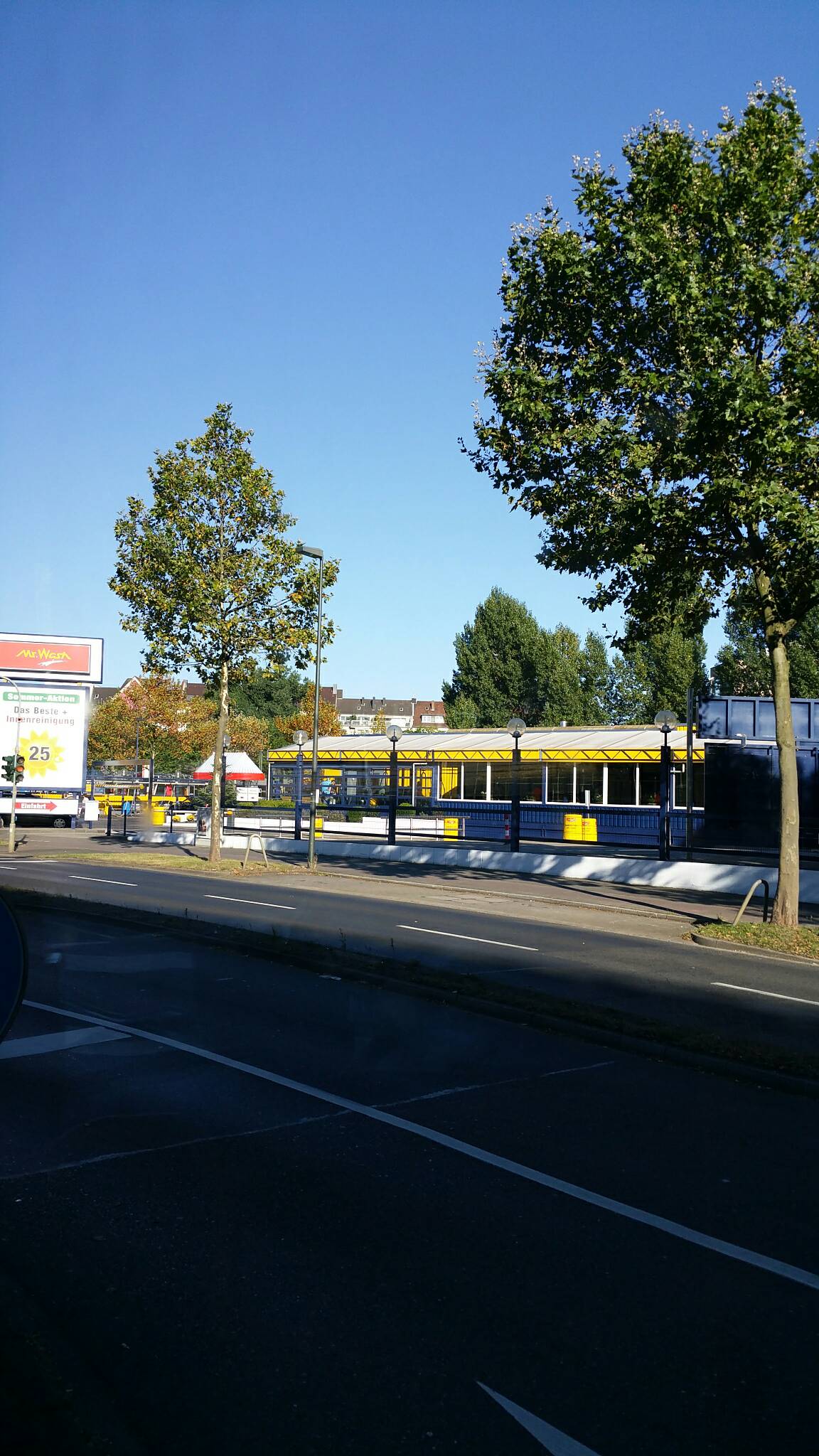 Bild 1 Mr. Wash Auto Service AG in Düsseldorf