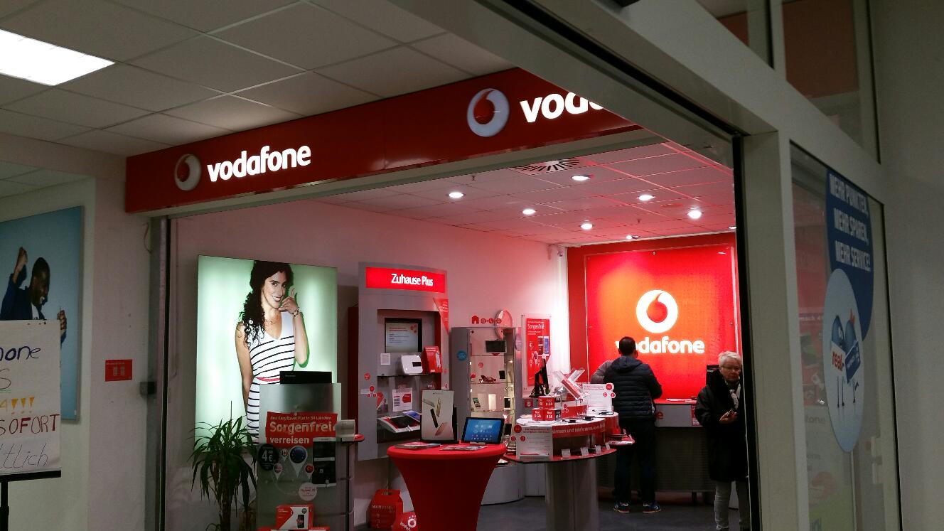 Bild 1 Vodafone Shop Ratingen im Real in Ratingen