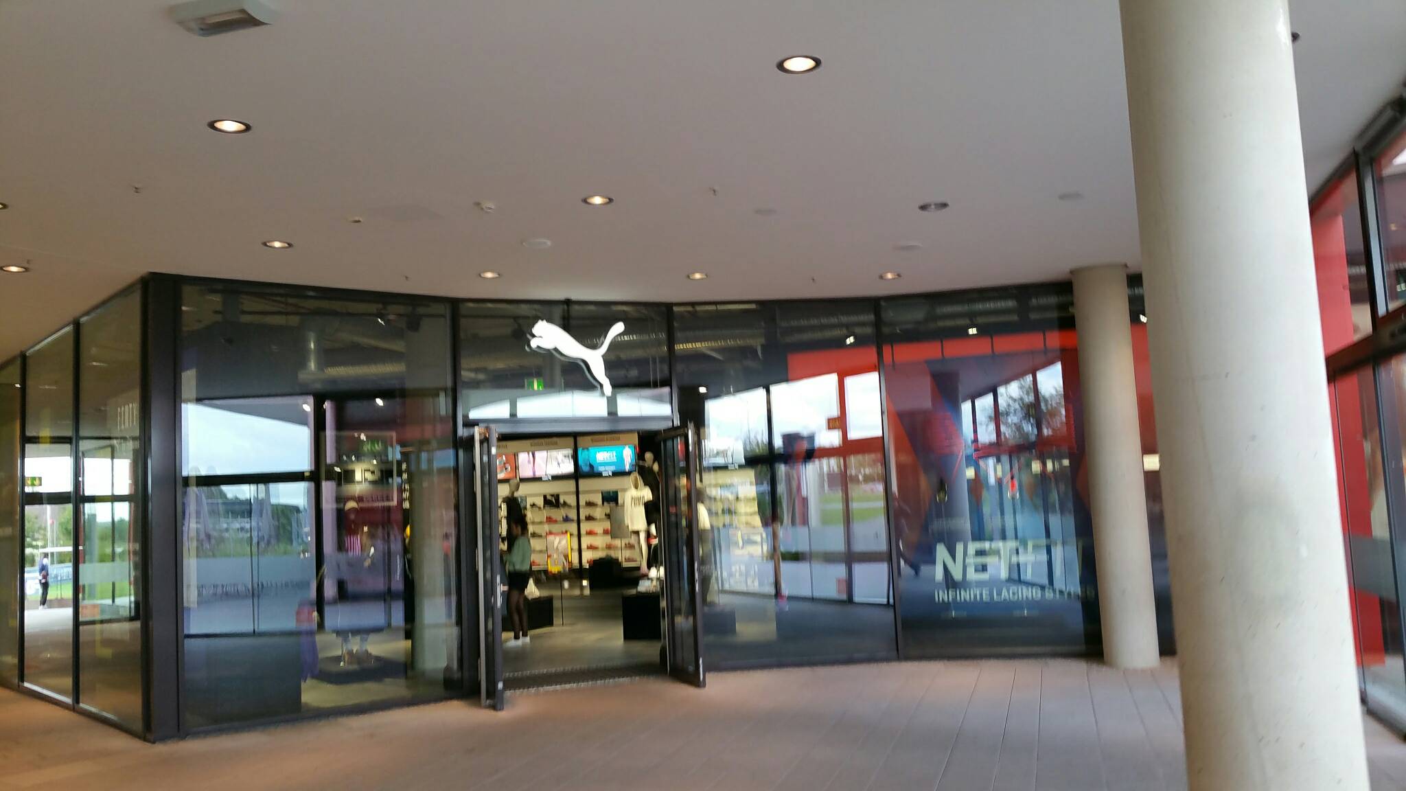 Bild 5 PUMA Brand Store Herzogenaurach in Herzogenaurach