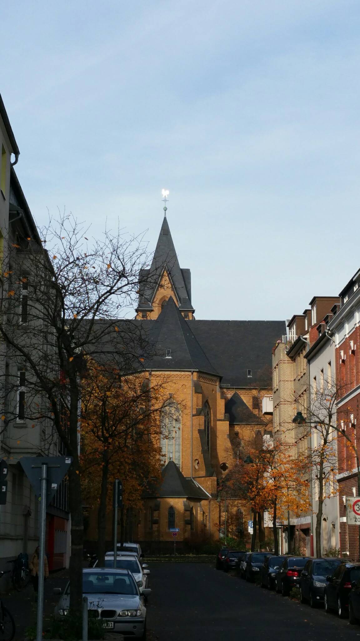 Bild 4 Katholische Kirchengmeinde St.Mariä Himmelfahrt (Liebfr.) in Düsseldorf